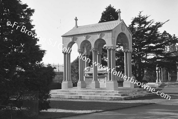 GLASNEVIN CEMETERY ARCHBISHOP'S TOMB